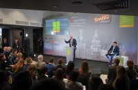 НАТО и ЕС не должны изолироваться, открытость делает их сильнее, - Яценюк