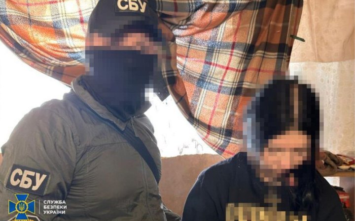 СБУ затримала жінку за підозрою у коригуванні російського удару по держбудівлях у центрі Дніпра