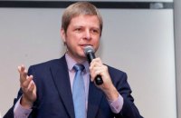 Мер Вільнюса пропонує зекономити на різдвяній ялинці, а гроші передати Україні