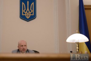 Турчинов давав наказ стріляти в Криму, але військові його не послухали
