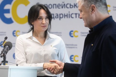 Порошенко призвал демократические силы поддержать кандидатуру Маруси Зверобой на довыборах в Раду