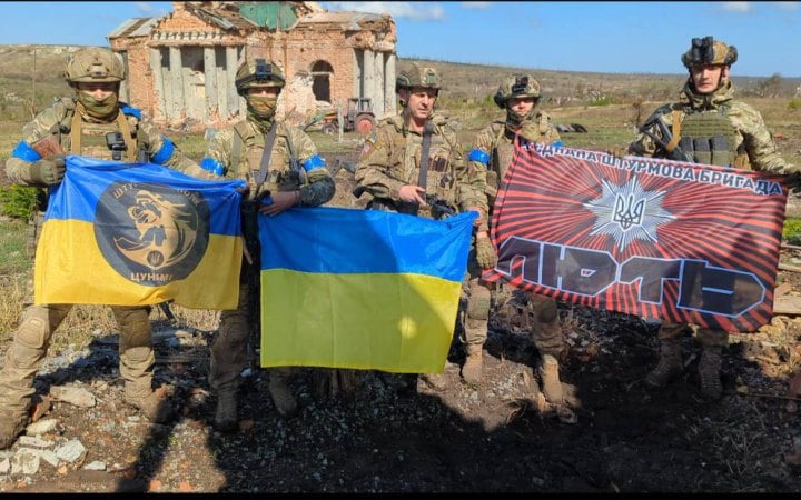 Десантники показали, як звільняли Кліщіївку під Бахмутом 