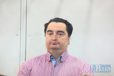 СБУ обнаружила у Гужвы флешку с секретной информацией Минобороны (обновлено)
