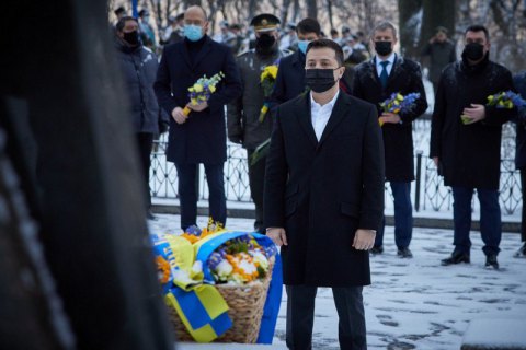 Зеленський: тепер і понад сто років тому під Крутами загроза для України однакова