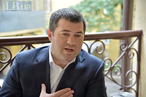 Суд дозволив Насірову виїжджати за межі Києва й області