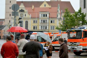 ​Меркель отменила предвыборный митинг после захвата заложников