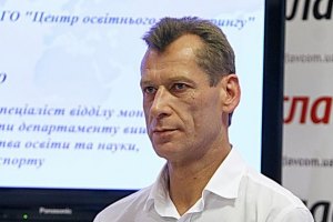 Потребности русского меньшинства в изучении языка обеспечены, - эксперт