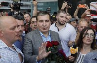 Саакашвили рассказал о случайной встрече с Порошенко после депортации