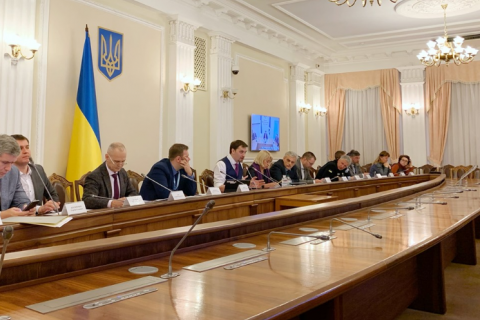 Кабмин изучает вопрос сокрытия доходов получателями субсидий