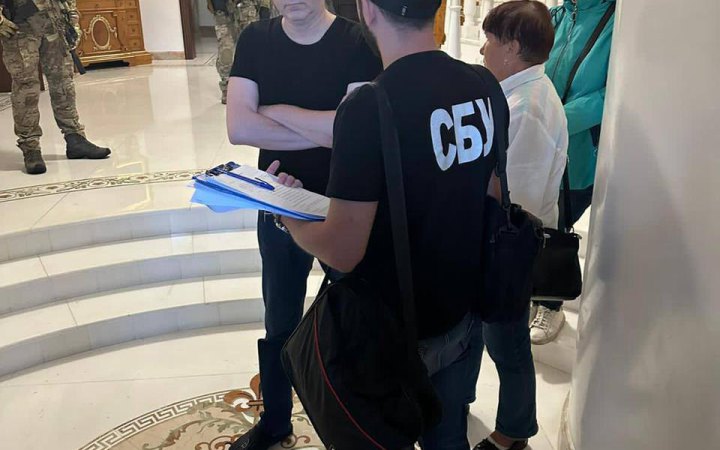 СБУ прийшла з обшуком до нардепа Нестора Шуфрича. Поки що він не затриманий
