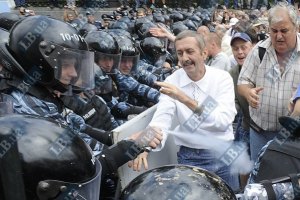 Могилев: применением слезоточивого газа милиция проявила гуманизм