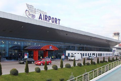 Российскую делегацию не пустили в Молдову на проплаченный Москвой форум