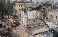 "Покидьки людства": Чехія викликала посла РФ через російський ракетний удар по "Охматдиту"