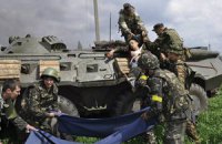 Спецназовцы сутки ждут эвакуации погибших и раненых, - волонтер