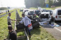 ​В Нидерландах произошло ДТП с участием 150 автомобилей: 2 погибших