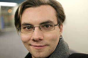 Правительство США получит сведения о редакторе WikiLeaks