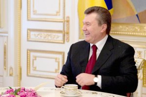Сегодня Янукович отмечает день рождения