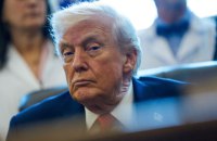 Трамп знову натякнув, що не виключає третій термін свого президентства