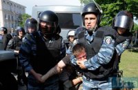 "Беркут" снес палатки оппозиции (добавлены фото и видео)
