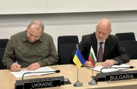 Болгарія допоможе з мовними курсами для українських пілотів 