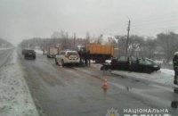 В Киевской области в ДТП из-за скользкой дороги  погибли трое людей, еще двое ранены