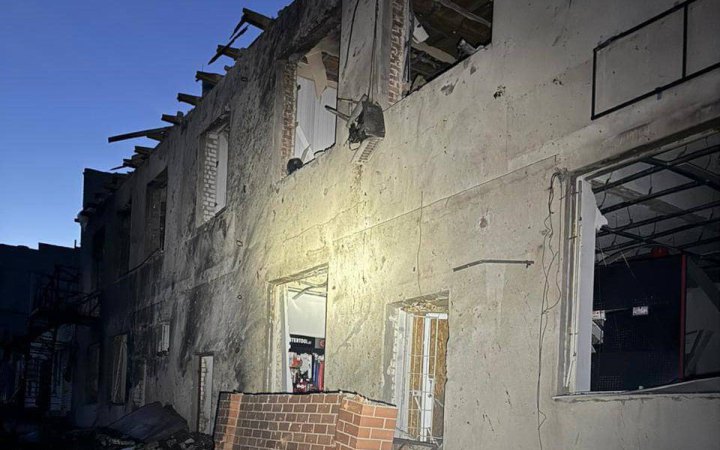 Головне за ніч та ранок п’ятниці, 10 травня: удари по Харкову, 19 відбитих штурмів на Оріхівському напрямку, попередження ГУР 