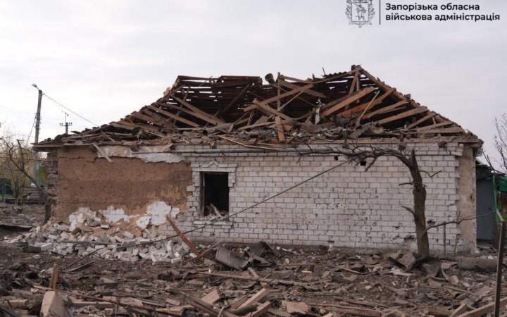 Вранці росіяни обстріляли Запорізький район. Загинула людина, є постраждалі (оновлено)