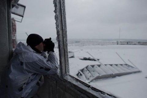 В зоне АТО один военный ранен, еще один получил боевую травму 