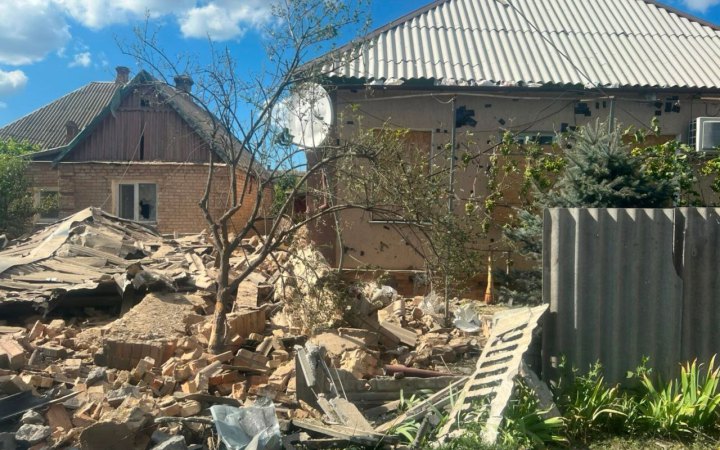 Росіяни понад 50 разів атакували два райони Дніпропетровщини: постраждали чотири людини