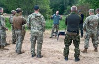 Оператори дронів-бомберів 412 бригади Nemesis двічі їздили на навчання НАТО в Естонії. Що їх вразило у 2025 і 2026 роках
