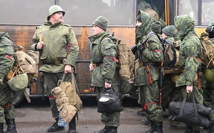 ​В окупованому Криму російський військовий відкрив вогонь по солдатах та цивільних: є загиблі