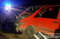 В результаті зіткнення двох автобусів на Буковині постраждали 7 дорослих і немовля
