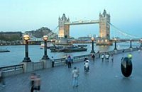 В Англии предложили строить неудобные для самоубийц здания и мосты