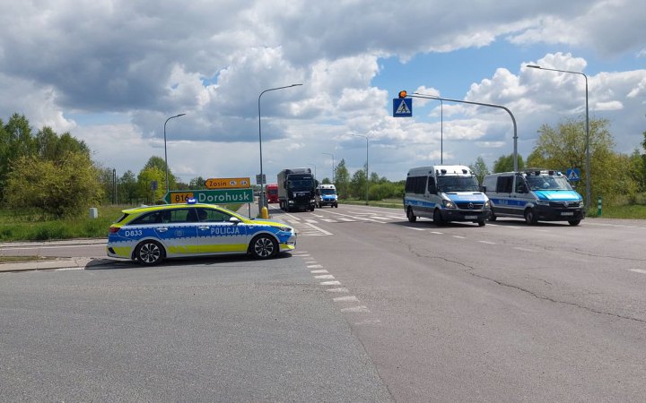 Під час атаки РФ на Україну в Польщі увімкнули сирени. Влада каже, що це – помилка