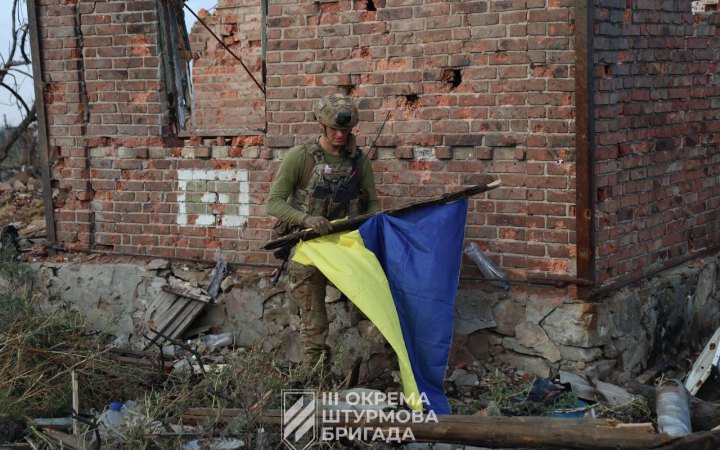 Головне за понеділок, 18 вересня: прапор над Андріївкою, звільнення заступників міністра оборони, Зеленський в США