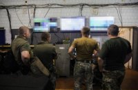 "Ми оснастили системою відеоспостереження 42 кілометри лінії фронту", – Порошенко
