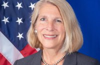 Помощник госсекретаря США на следующей неделе посетит Киев и Москву, чтобы "обсудить военное наращивание России"