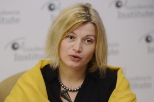 Оппозиция попросила Януковича выгнать из своей команды ксенофобов