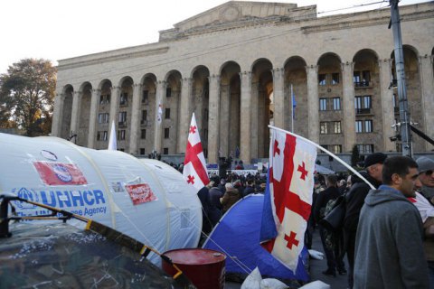 В Грузии во время протестов пострадали по меньшей мере 27 человек