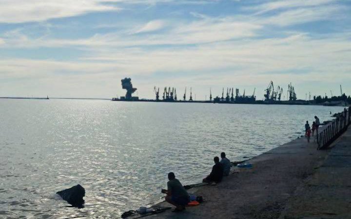 У тимчасово окупованому Бердянську чутно вибухи