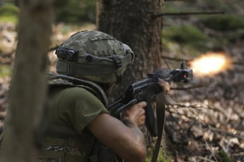 На Донбассе оккупанты семь раз нарушили договоренности. Украинские военные открыли ответный огонь