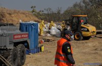 На Одещині почали вивозити склад дусту, який загрожував екосистемі