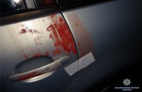 У Києві поліцейського за зауваження побили битою
