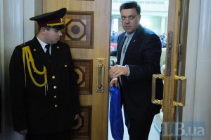 Тягнибок о "жидовке": "Вы хотите запретить говорить на украинском языке?"