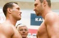 Виталий Кличко нокаутировал Альберта Сосновского
