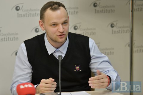БПП злоупотребил несовершенством Конституции, - юрист