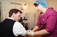 Гончарук сделал прививку от дифтерии