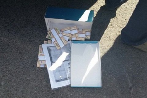 В Харьковской области высокопоставленного налоговика поймали на взятке 250 тысяч