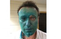 Полиция приостановила расследование дела о нападении на Навального с зеленкой