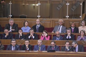 Рада начала работу с вопросов к Балоге